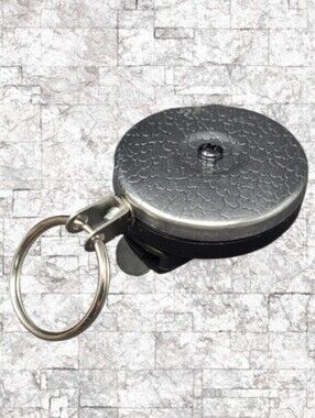 NEW- KEY-BAK ORIGINAL CHROME AND BLACK RETRACTABLE KEY HOLDER - U.S.A.